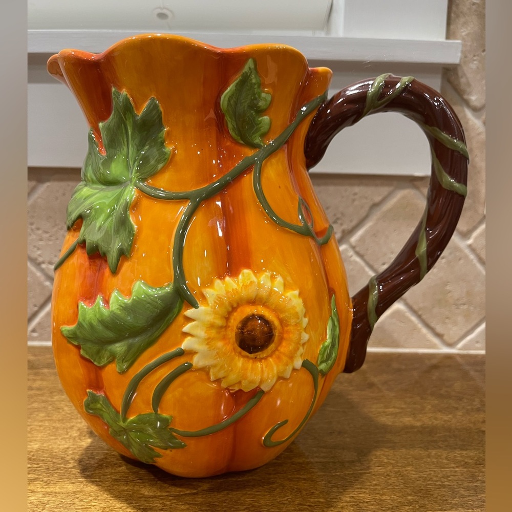 Fall Decor:Pumpkin Pitcher - Picture 2 of 14